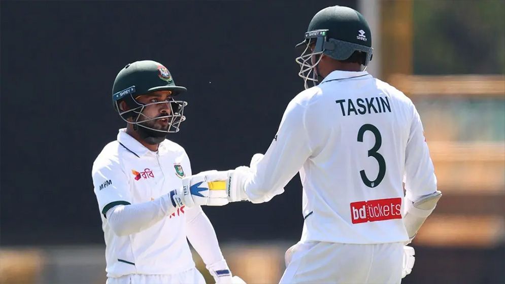 ডারউইন টেস্টে ইতিহাসের হাতছানি, লাঞ্চে বাংলাদেশের লিড ২১৯ রান