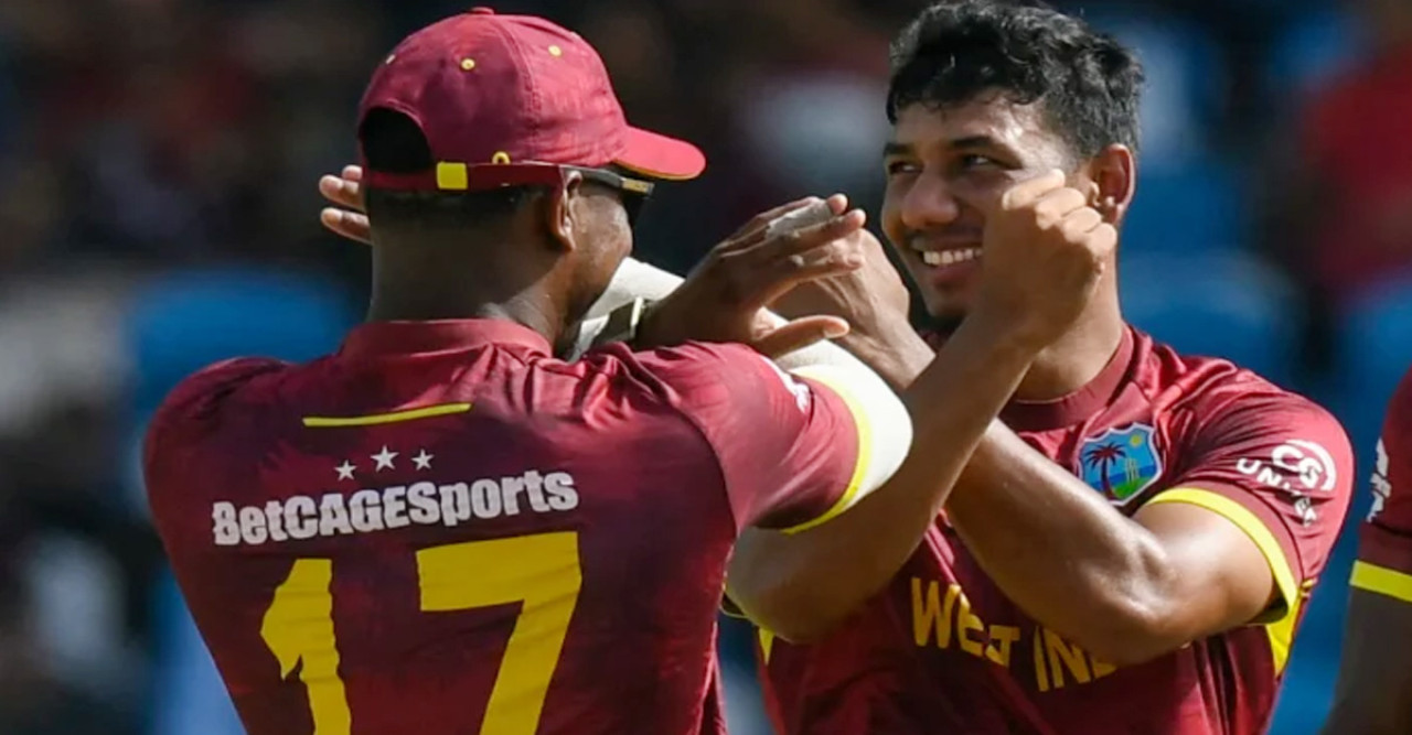 ভারতের সঙ্গে খেলতে না চাওয়ার কারণ জানালেন সাবেক পাক ক্রিকেটার বাসিত আলি