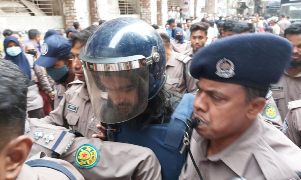 প্রতারণার অভিযোগে গ্রেপ্তার গায়ক নোবেল জামিন পেয়েছেন