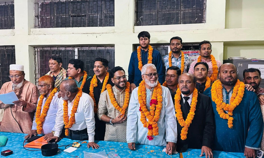 লক্ষ্মীপুর আইনজীবী সমিতি নির্বাচন: সভাপতি-সম্পাদকসহ ৬ পদে বিএনপি, অংশ না নিয়েও ৮ পদে আওয়ামী লীগ বিজয়ী