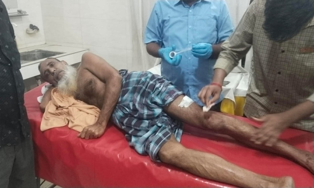 কুমিল্লায় ককটেল বিস্ফোরণে মন্দিরের পুরোহিতসহ আহত ৩