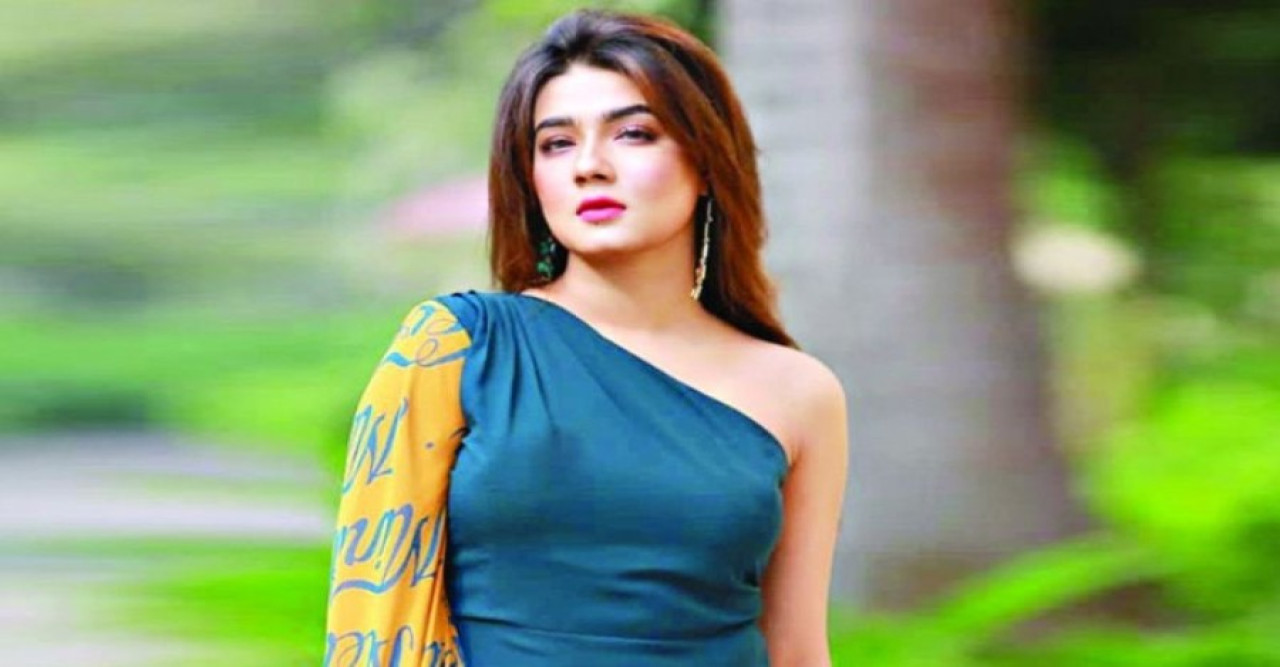 নতুন রূপে বড় পর্দায় ফিরছেন মাহিয়া মাহি, জুটি বাঁধলেন শরীফুল রাজের সঙ্গে