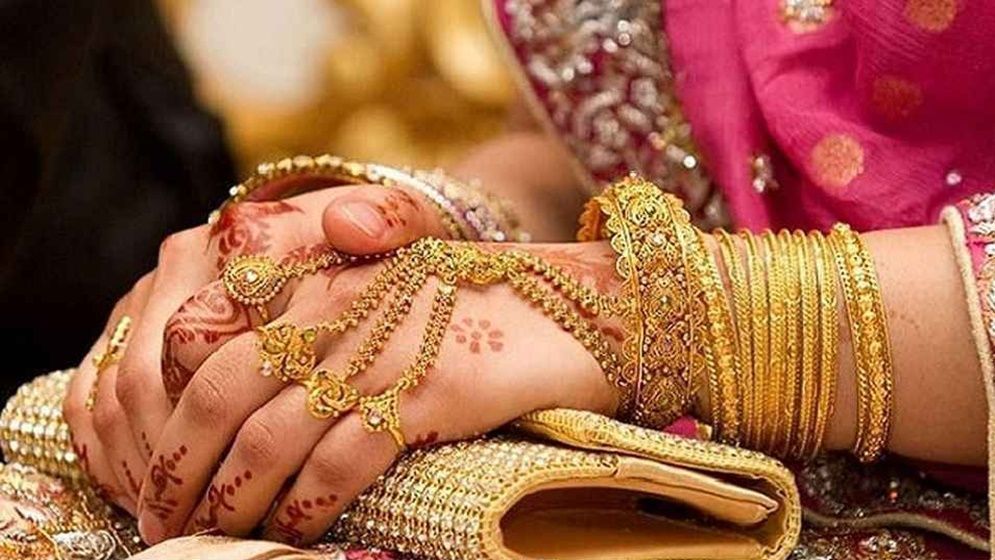 স্বর্ণের দামে পতন, ভরিতে কমল ২,১৫৮ টাকা