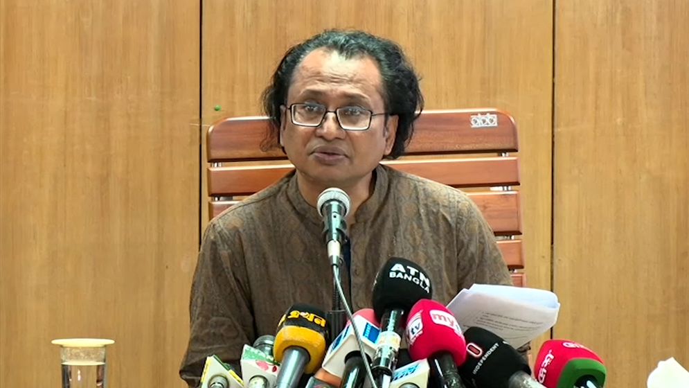 যুক্তরাষ্ট্রের সঙ্গে বাণিজ্য চুক্তি বাতিলের পথে যাবে না সরকার: উপদেষ্টা