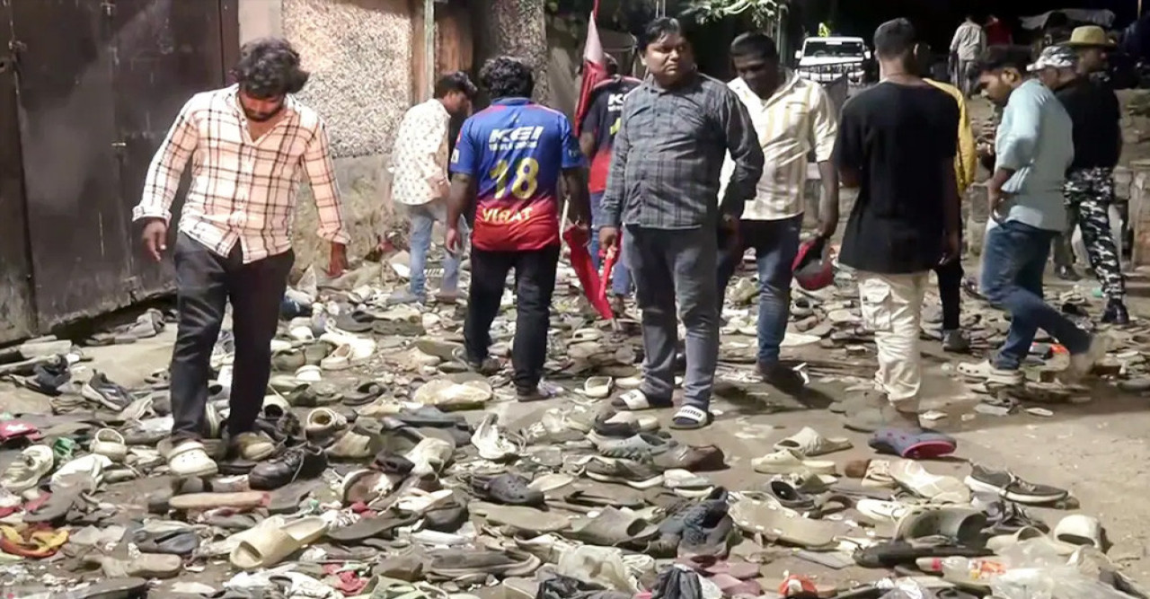 চিন্নাস্বামী স্টেডিয়ামে ট্র্যাজেডি: রাজ্য সরকারকে তদন্ত প্রতিবেদন প্রকাশের আদেশ