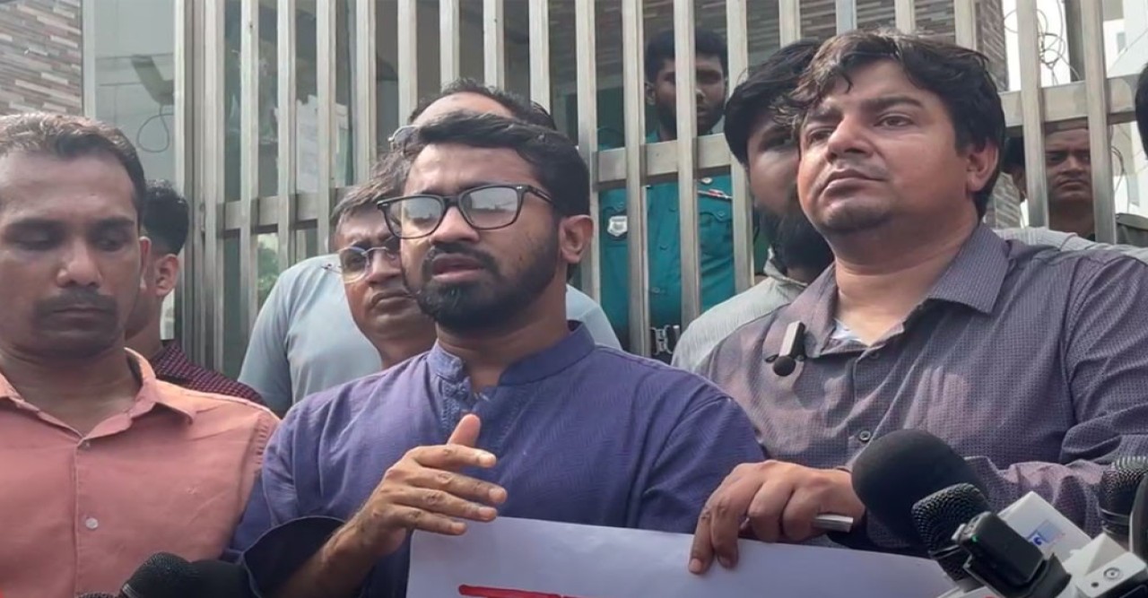 তারেক রহমানের আন্দোলনের প্রতি সংহতি জানালেন গণঅধিকার পরিষদের রাশেদ খান