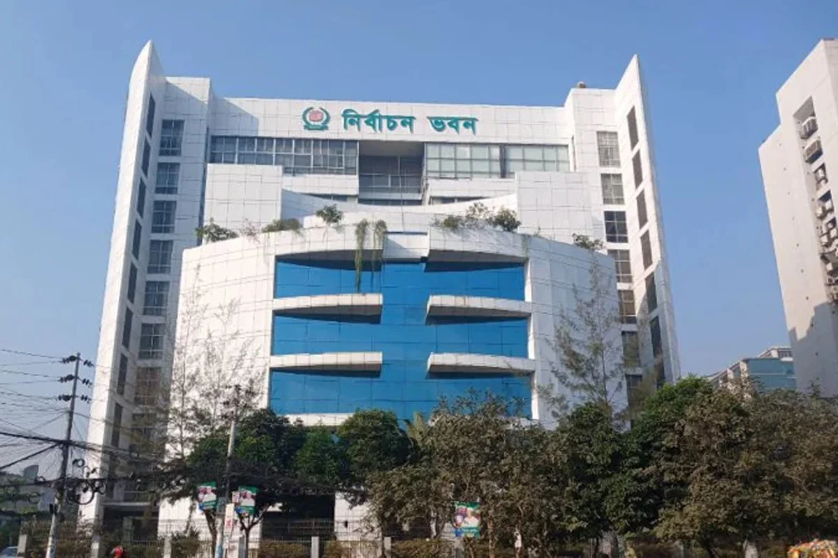 জাতীয় নির্বাচন ও গণভোটের ব্যালট একই বাক্সে, গণভোটের ব্যালট হবে গোলাপি: ইসি