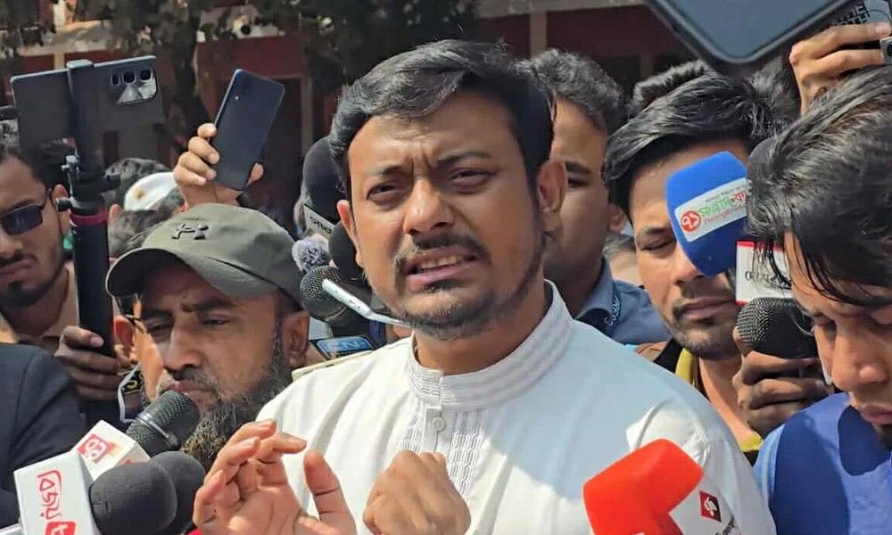 ড. ইউনূসকে নিয়ে এনসিপি নেতার সমালোচনা, নির্বাচন ও সহিংসতা নিয়ে অভিযোগ