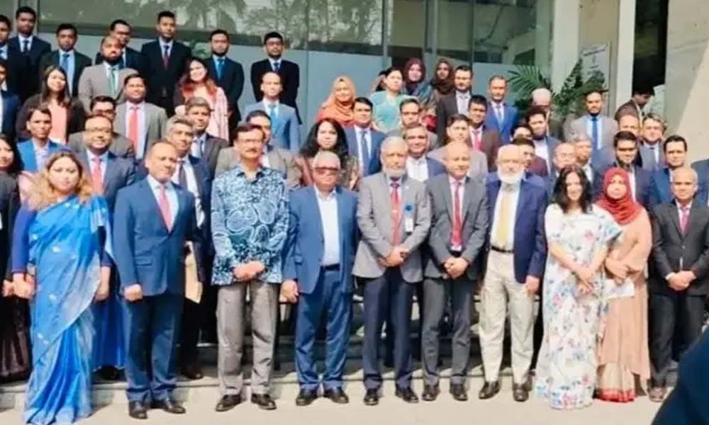 পররাষ্ট্র উপদেষ্টা তৌহিদ হোসেনের আনুষ্ঠানিক বিদায়, ‘পুরনো জীবনে ফিরে লেখালেখি করব