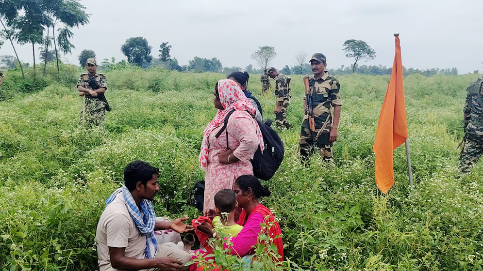 পশ্চিমবঙ্গের বাঙালি মুসলিমদের জোর করে বাংলাদেশে পাঠানোর অভিযোগ, প্রতিবেদন প্রকাশ করল হিউম্যান রাইটস ওয়াচ