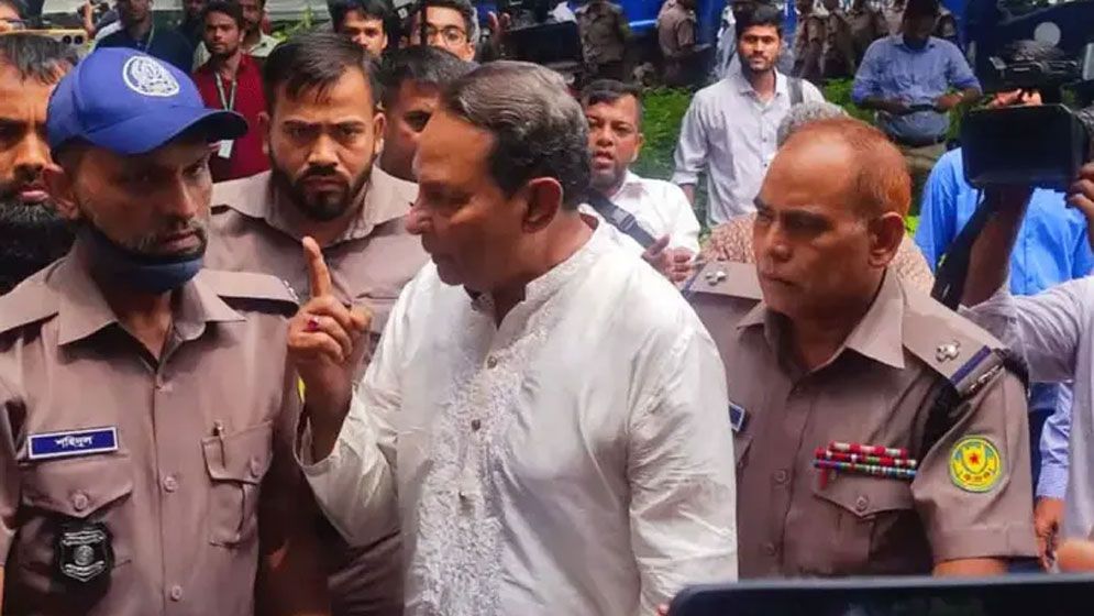 আদালতে পুলিশের সঙ্গে উত্তপ্ত বাক্যবিনিময়, ইনুর ১০ বছরের কারাদণ্ড
