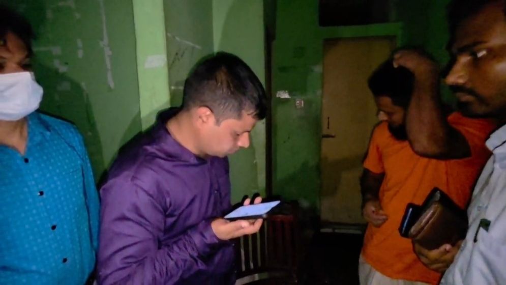 ম্যাজিস্ট্রেটকে ‘ঠান্ডা খেয়ে চলে যান’ বলেও রক্ষা নয়, সরকার এগ্রোকে ৩ লাখ টাকা জরিমানা
