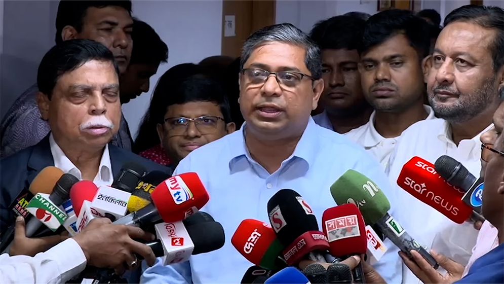 পরিবারসহ বছরে ১২ হাজার বাংলাদেশির ইতালি যাওয়ার সুযোগ