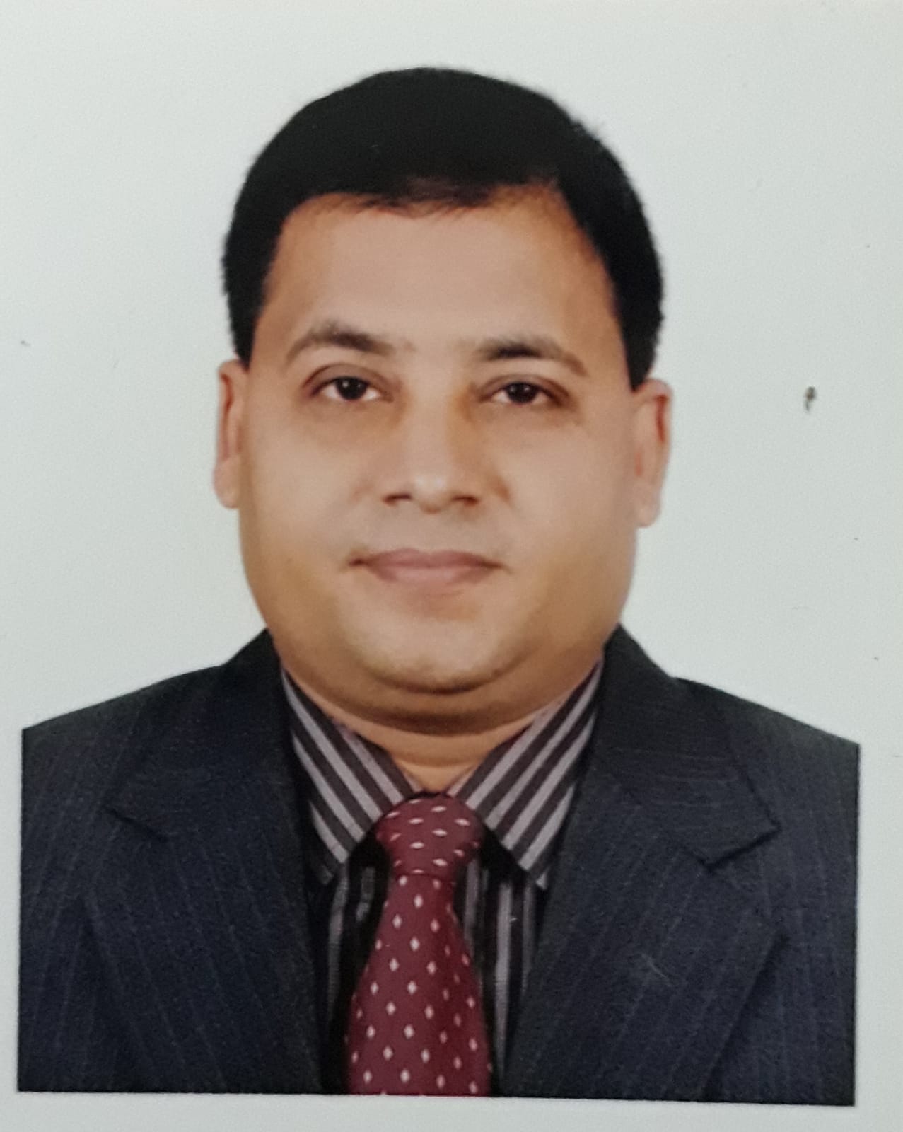 নিজ গ্রামে অবস্থান করছেন ভোরের আলো সম্পাদক এম এ মোতালেব ভূইয়া