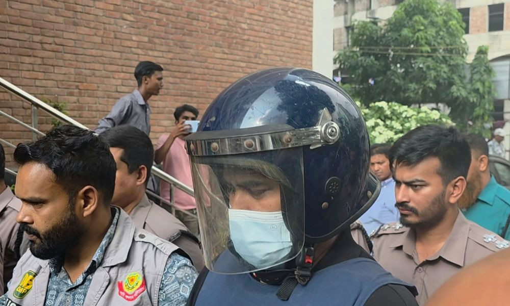 দ্বিতীয় দফায় দুই দিনের রিমান্ডে সাবেক ওসি রাকিবুল