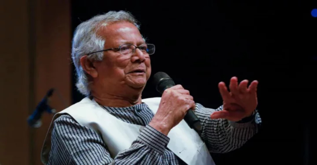 চট্টগ্রাম বন্দর অর্থনীতির হৃৎপিণ্ড: প্রধান উপদেষ্টা ড. ইউনূস