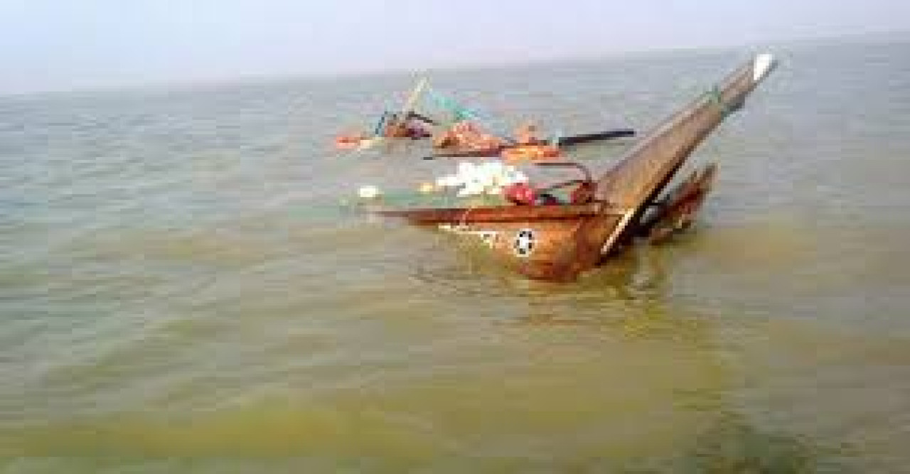 কালিয়াকৈরে নৌকাডুবিতে নিখোঁজ শেষ কিশোরের লাশ উদ্ধার