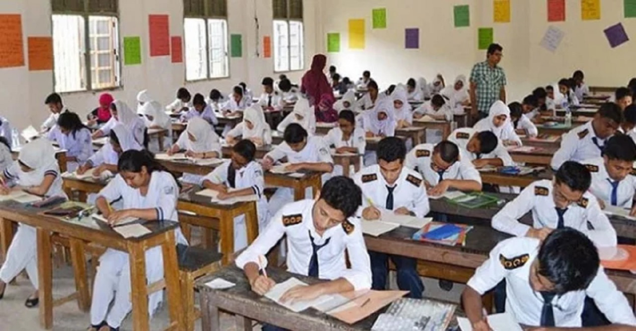 মাইলস্টোন দুর্ঘটনার পর ২৪ জুলাইয়ের এইচএসসি ও সমমানের পরীক্ষা স্থগিত