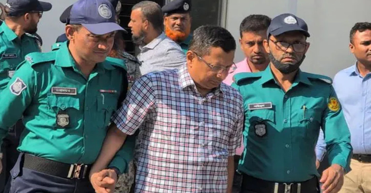 শেখ হাসিনার বিরুদ্ধে একতরফা বিচার, সাবেক আইজিপি মামুনের চাঞ্চল্যকর স্বীকারোক্তি