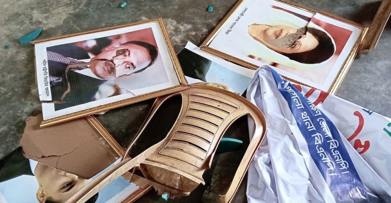 গফরগাঁওয়ে বিএনপির কার্যালয় ভাঙচুর, দুষ্কৃতকারীদের দায়ী করছে স্থানীয়রা