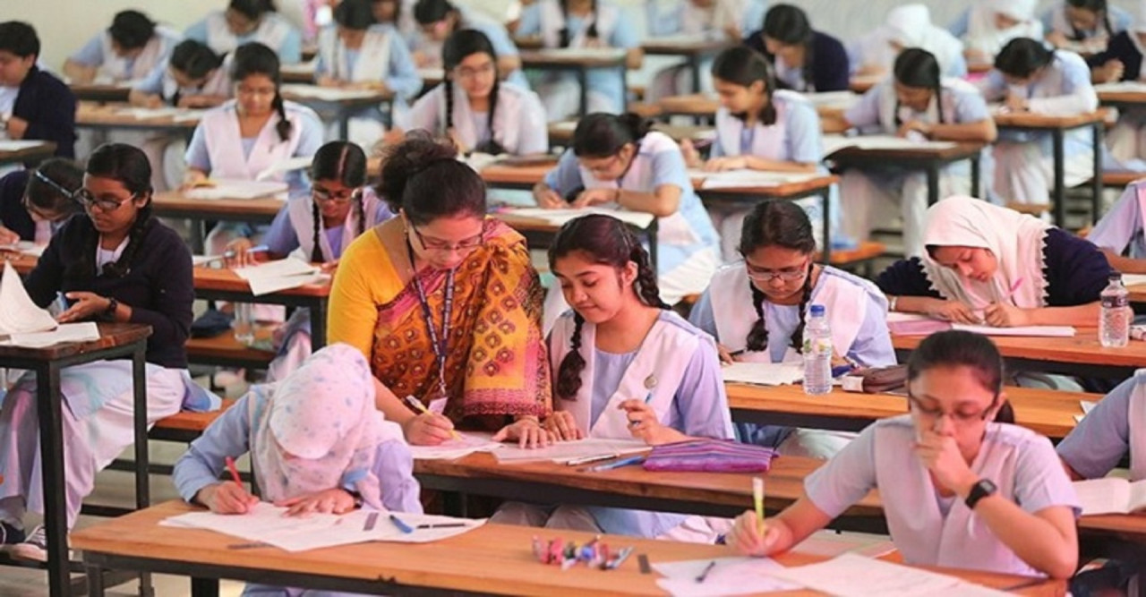 আজ থেকে শুরু হচ্ছে এসএসসি ও সমমানের পরীক্ষা
