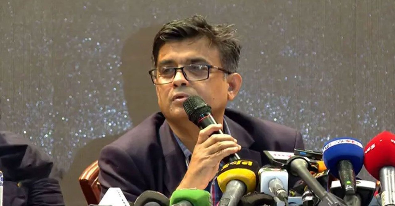 আওয়ামী লীগ এখন ‘ফেসবুকভিত্তিক প্রতিবাদী দল’— প্রধান উপদেষ্টার প্রেস সচিব শফিকুল আলমের মন্তব্য
