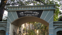 নিরাপদ আবাসনের দাবিতে আন্দোলন, বন্ধ ঘোষণা একাডেমিক কার্যক্রম