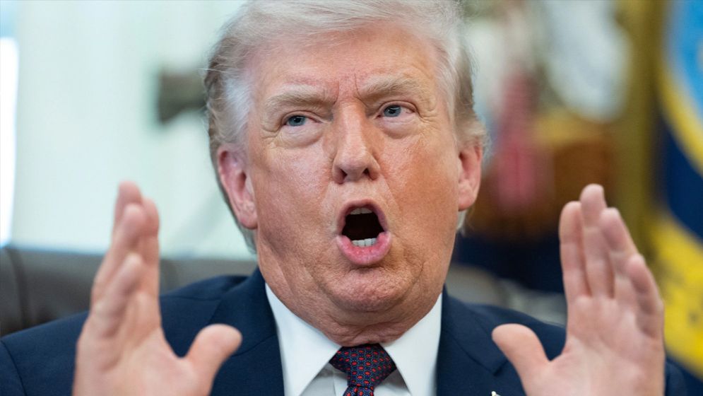 ন্যাটো থেকে বের হওয়ার চিন্তা ট্রাম্পের, ইরান যুদ্ধ ইস্যুতে ক্ষোভ