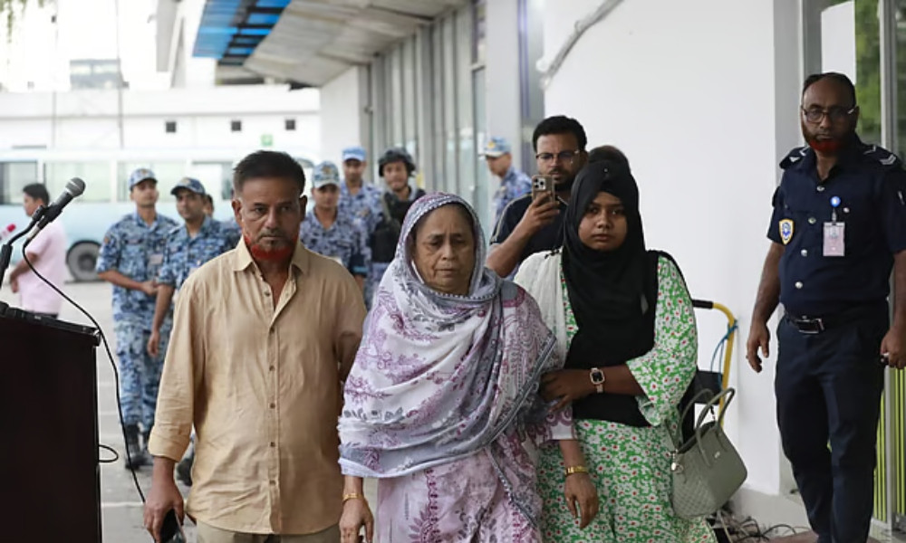 যুক্তরাষ্ট্রে নির্মম হত্যার শিকার পিএইচডি শিক্ষার্থী লিমনের মরদেহ দেশে পৌঁছেছে