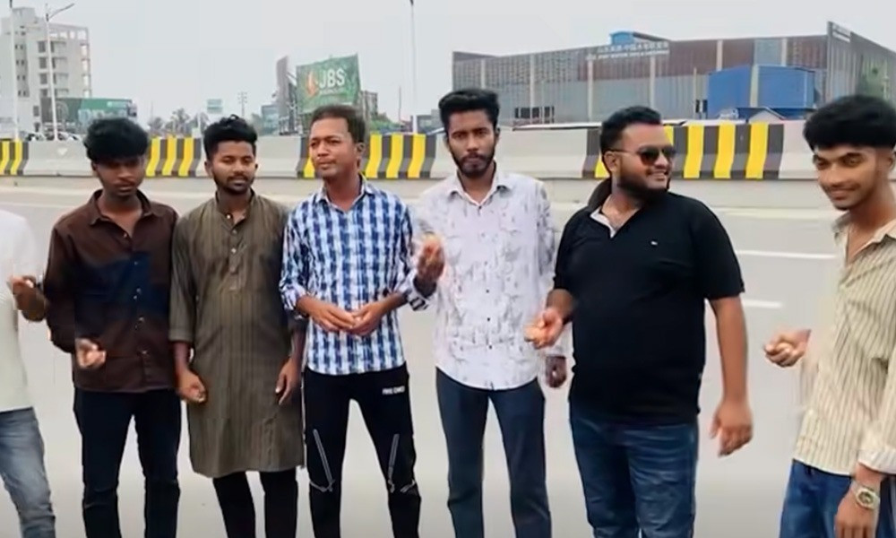 রূপগঞ্জে নাসীরুদ্দীন পাটওয়ারীকে ডিম নিক্ষেপের হুমকি, ভিডিও ঘিরে আলোচনা