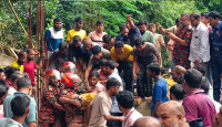 পাবনায় সেপটিক ট্যাংকে আটকা পড়ে দুই শ্রমিকের মৃত্যু, আহত দুই