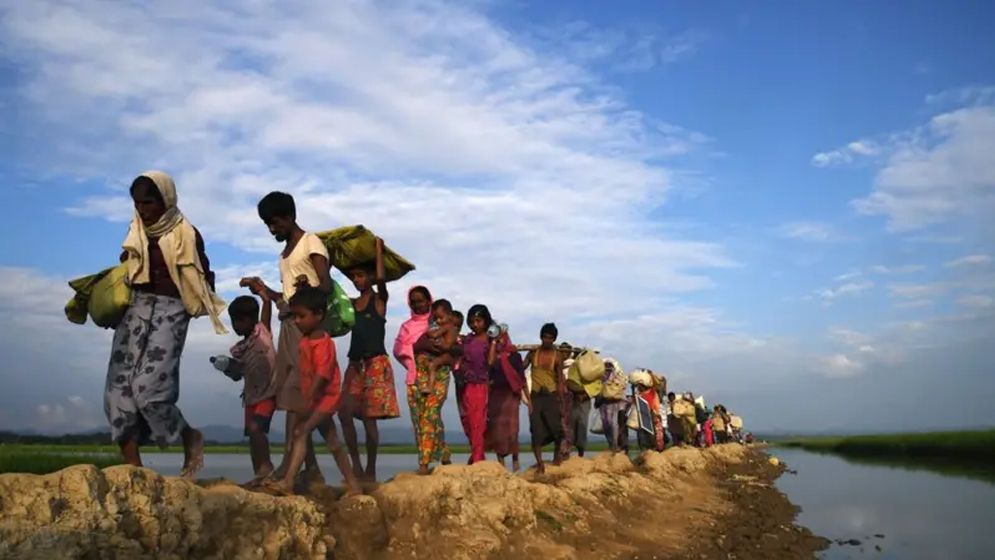 কমছে আন্তর্জাতিক সহায়তা, বাড়ছে রোহিঙ্গা সংকটের চাপ