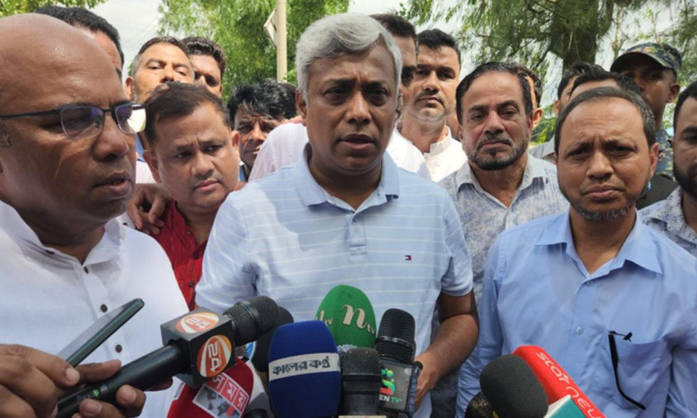 পাহাড়খেকোদের বিরুদ্ধে কঠোর ব্যবস্থা নেওয়ার হুঁশিয়ারি বিদ্যুৎ প্রতিমন্ত্রীর