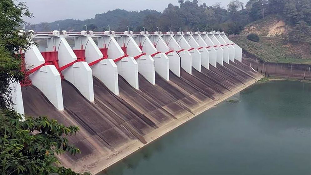 ১০৭ ঘণ্টা পর বন্ধ হলো কাপ্তাই বাঁধের ১৬ জলকপাট