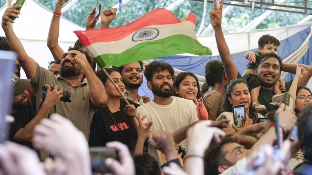 নিট আন্দোলন: পশ্চিমবঙ্গে শিক্ষার্থীদের বিরুদ্ধে মামলা প্রত্যাহারের উদ্যোগ