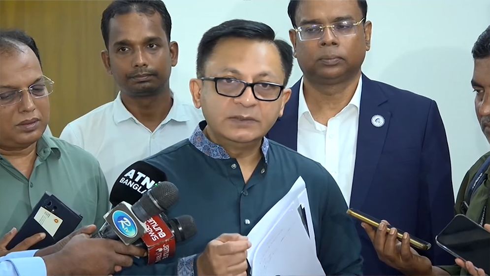 ট্রিলিয়ন ডলারের অর্থনীতিতে যেতে বিনিয়োগবান্ধব পরিবেশ তৈরিতে কাজ করছে সরকার