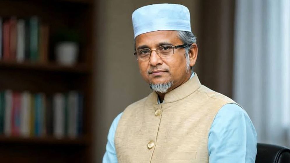 সম্পর্কের কথা জেনে ফেলায় প্রলোভন দেখান এমপি গাজী নজরুল: গাড়িচালক
