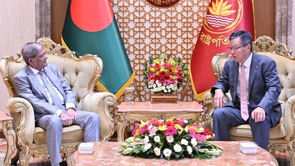 জাপানের রাষ্ট্রদূতের সঙ্গে রাষ্ট্রপতির সৌজন্য সাক্ষাৎ