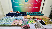 জেনেভা ক্যাম্পে সেনাবাহিনীর অভিযান, বিপুল মাদক-অস্ত্র উদ্ধার