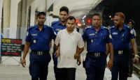 রংপুর এক্সপ্রেসে ধর্ষণের অভিযোগে এনাউন্সার গ্রেফতার