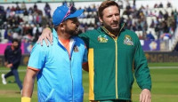 ভারত-পাকিস্তান সেমিফাইনাল অনিশ্চিত, মাঠে নামবে তো ভারত চ্যাম্পিয়নস?