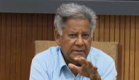 শিপিং খাতে আয় বাড়াতে আরও ৩টি জাহাজ কিনছে সরকার: নৌ উপদেষ্টা