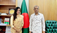 নতুন ছবিতে শাকিব খান, স্বরাষ্ট্র উপদেষ্টার সঙ্গে সাক্ষাৎ ঘিরে আলোচনা